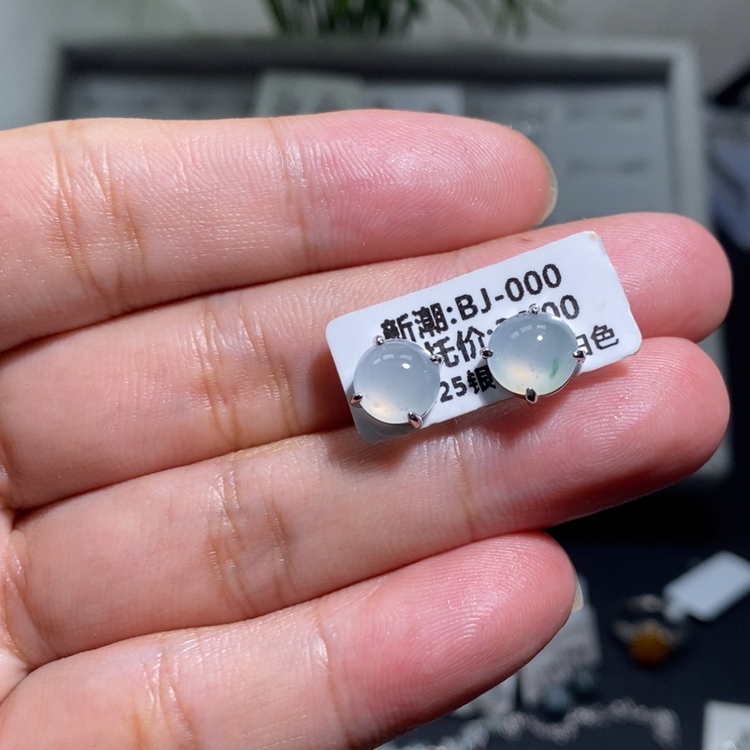 翡翠挂件银S925镶嵌✨*?耳钉