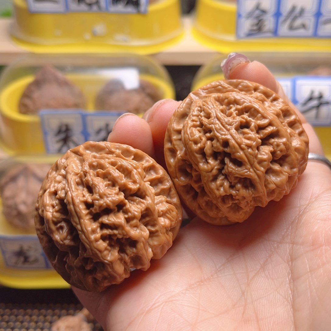 文玩核桃把件粗筋