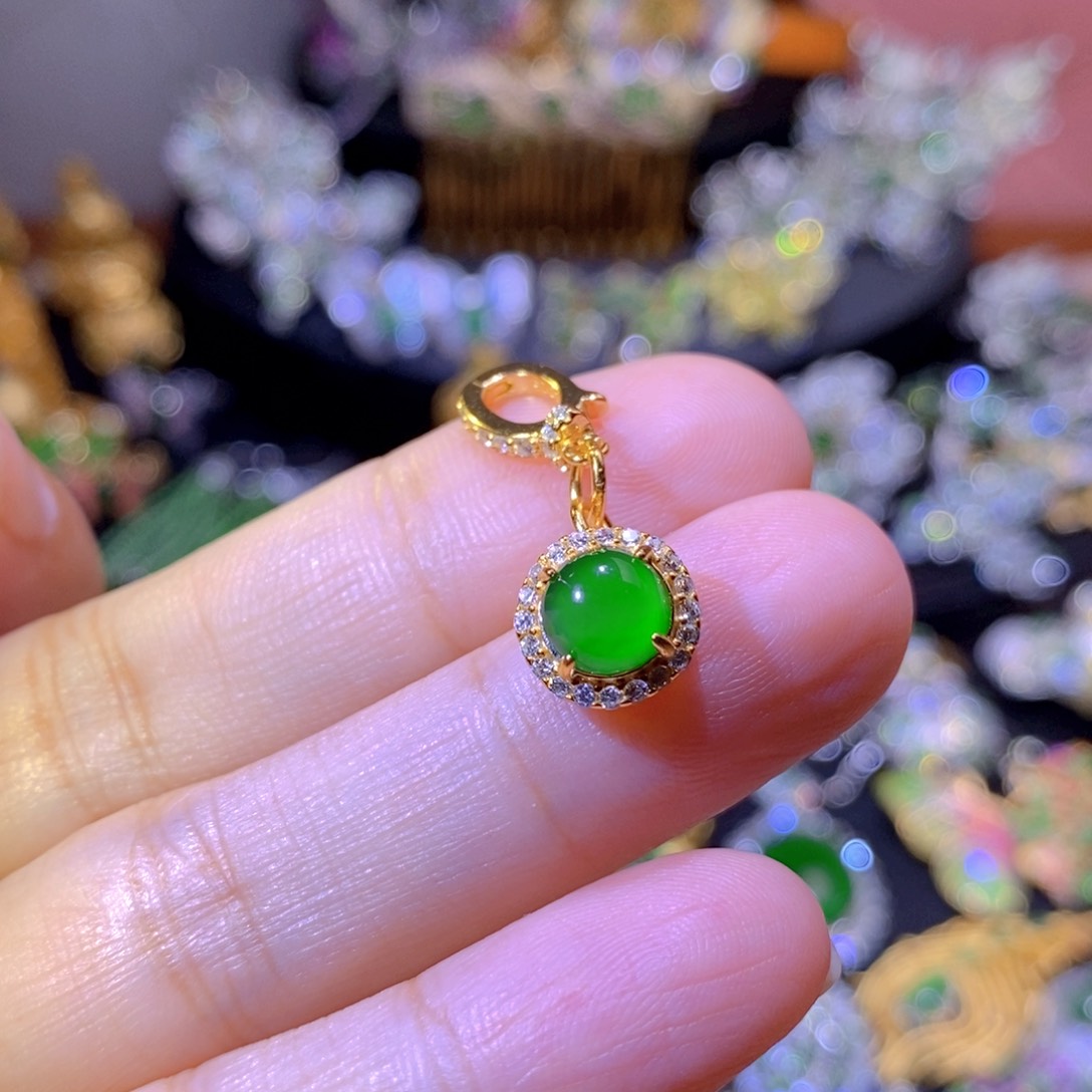 翡翠银S925镶嵌项圈天然翡翠