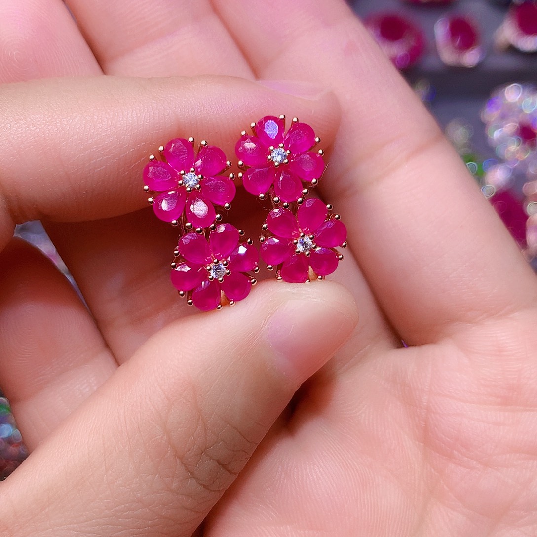 红宝石银S925镶嵌耳饰