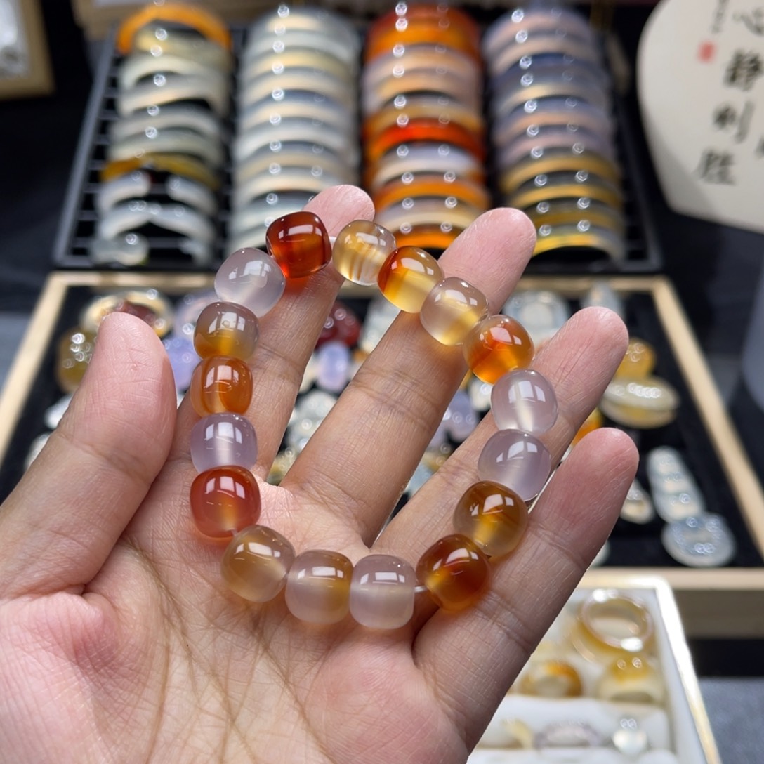 玛瑙/玉髓未镶嵌颈饰