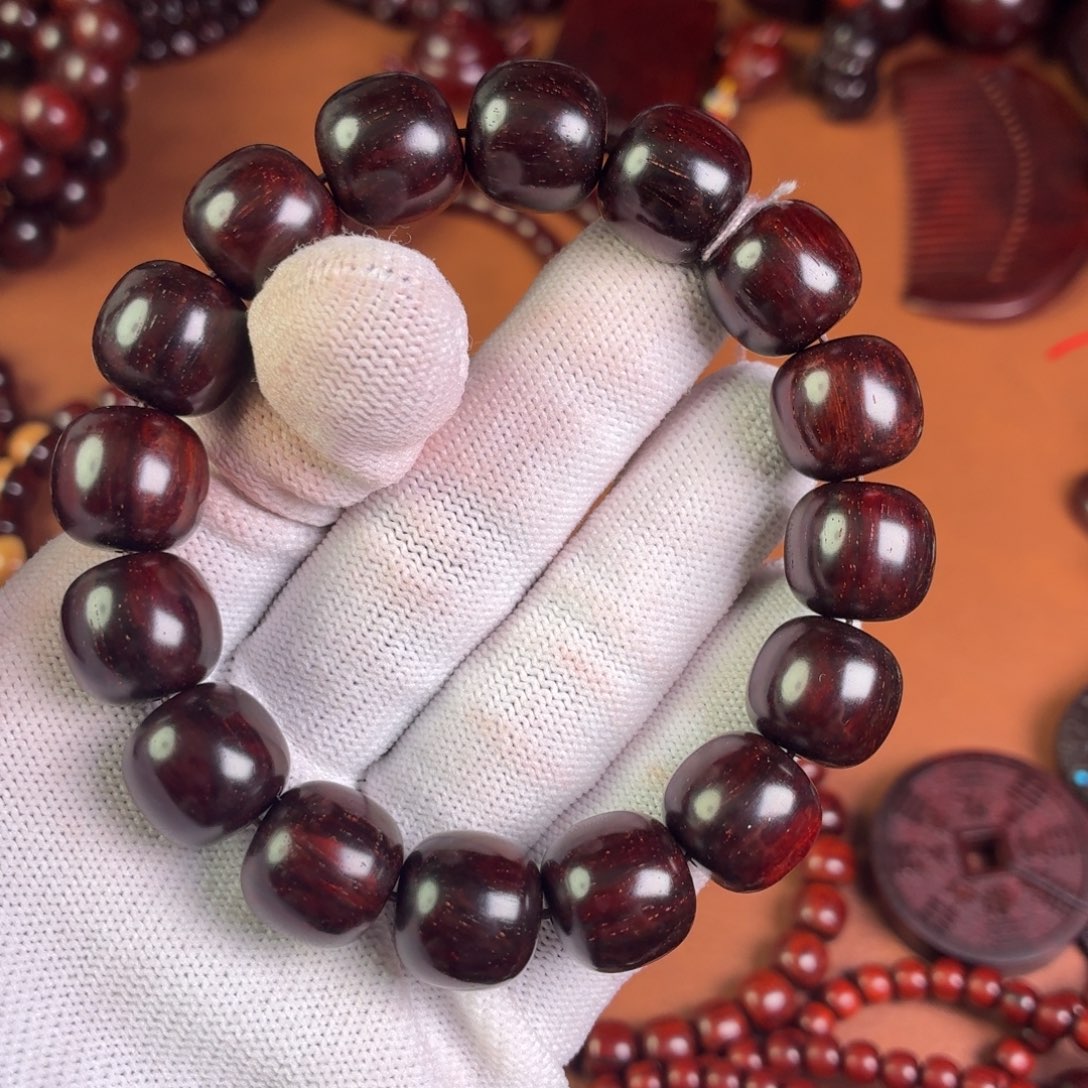 x***o手串/手链小叶紫檀无胶无蜡1314老料