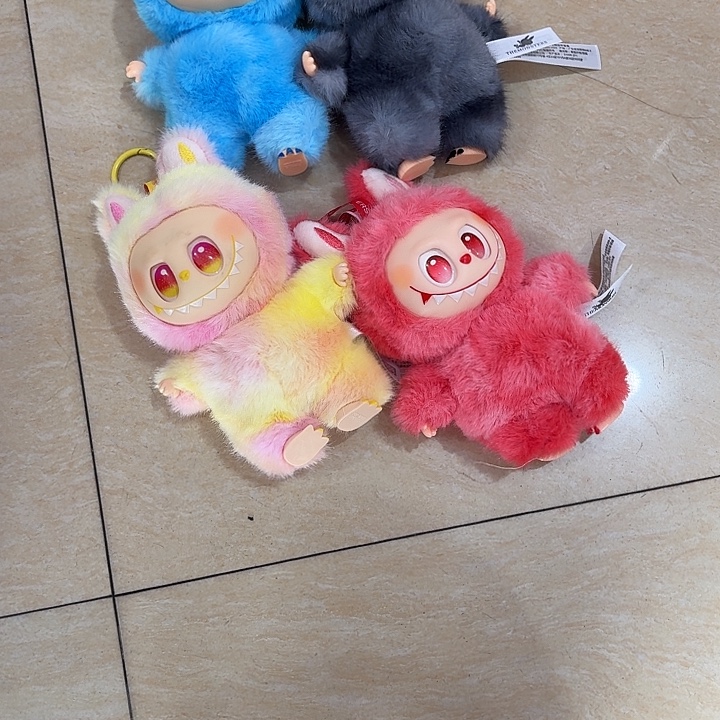 ༺***༻毛绒如图四色加一个紫色