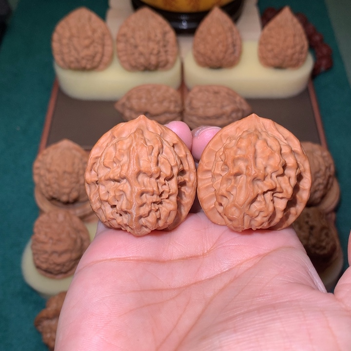 核桃文玩核桃把件龙鳞