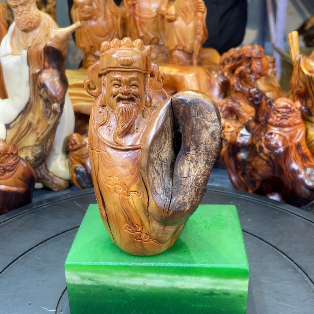 柏木（崖柏）。。。。。。。