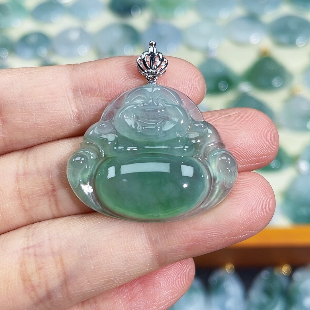 翡翠颈饰18K金镶嵌吊坠