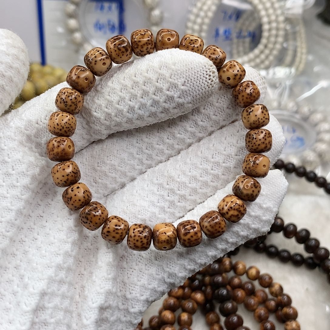 星月菩提吊坠虎皮老陈仔