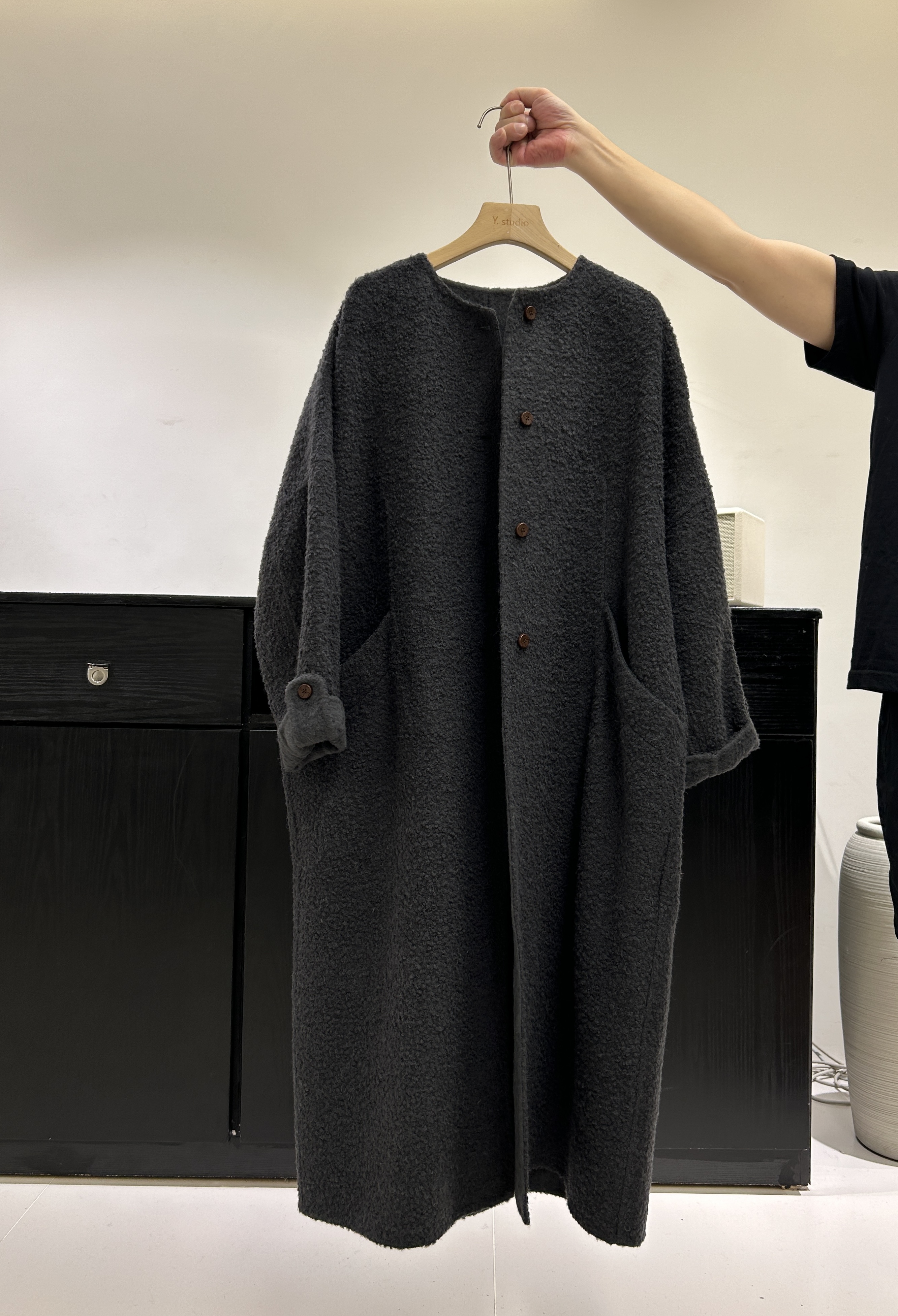 【P.y】宽松圆领苏丽羊驼毛大衣-大衣女款爆款2025新款208