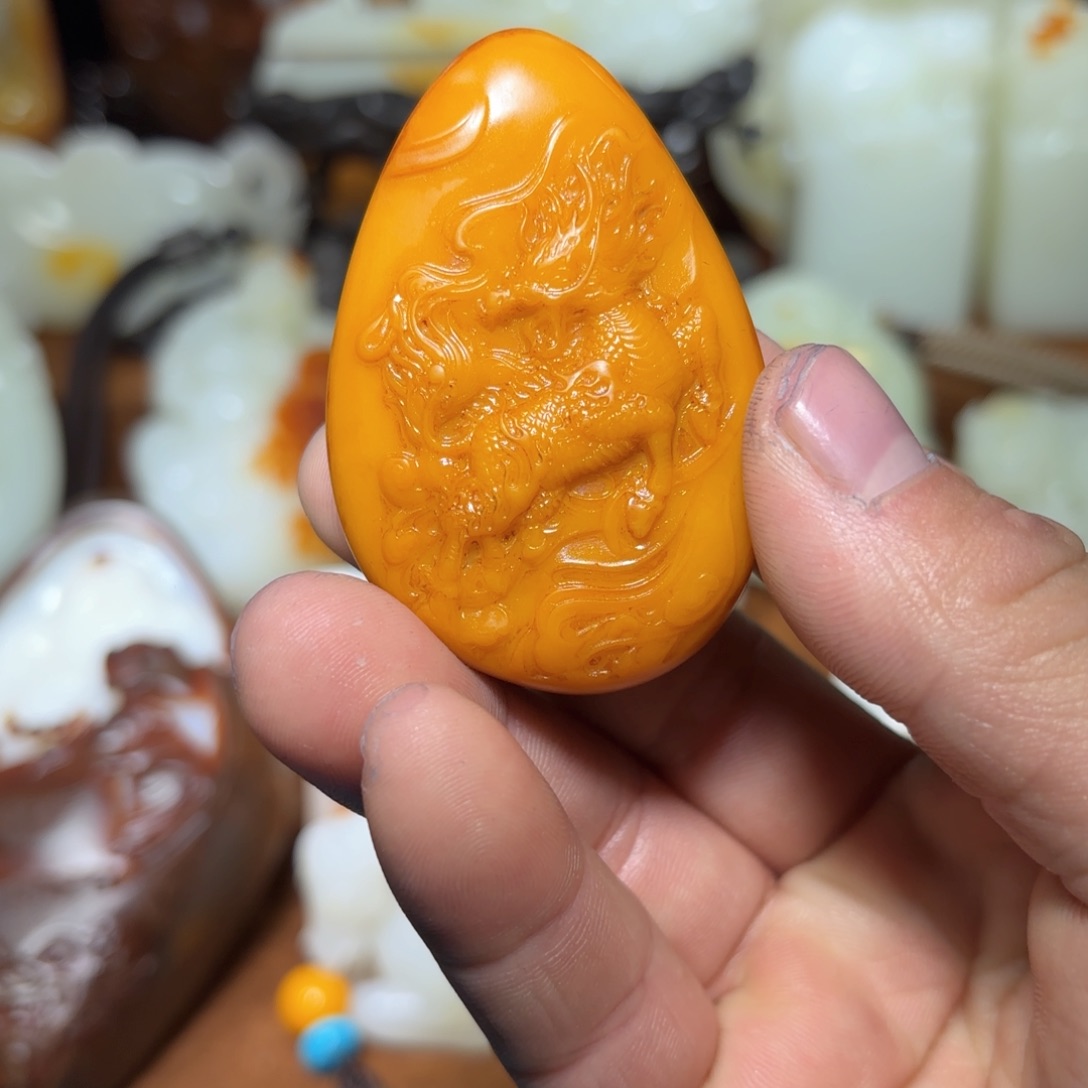 和田玉挂件未镶嵌心****0