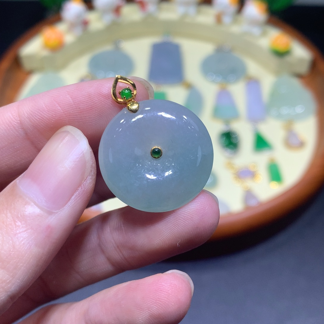 翡翠18K金镶嵌吊坠(不含链)