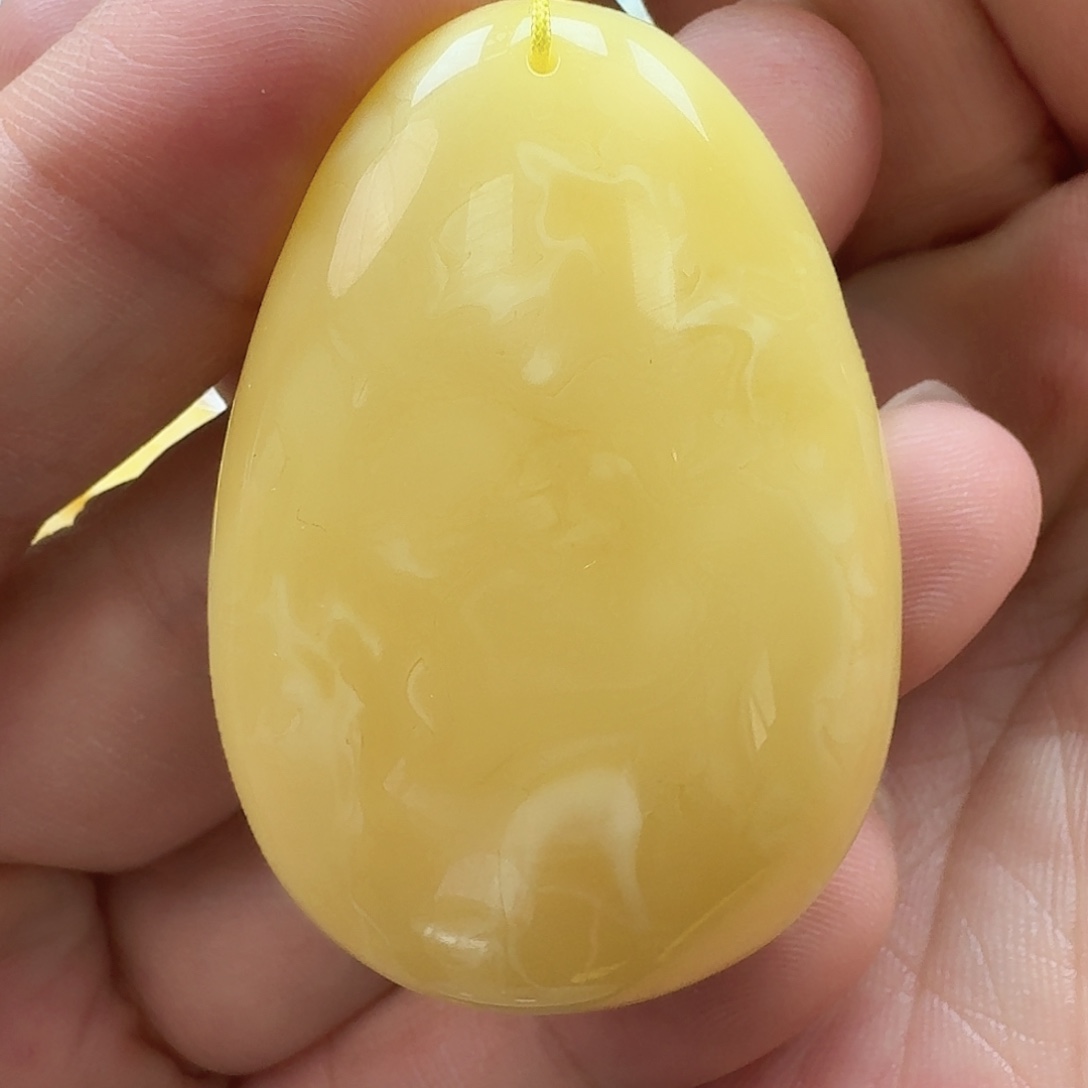 琥珀未镶嵌珠宝奇石70