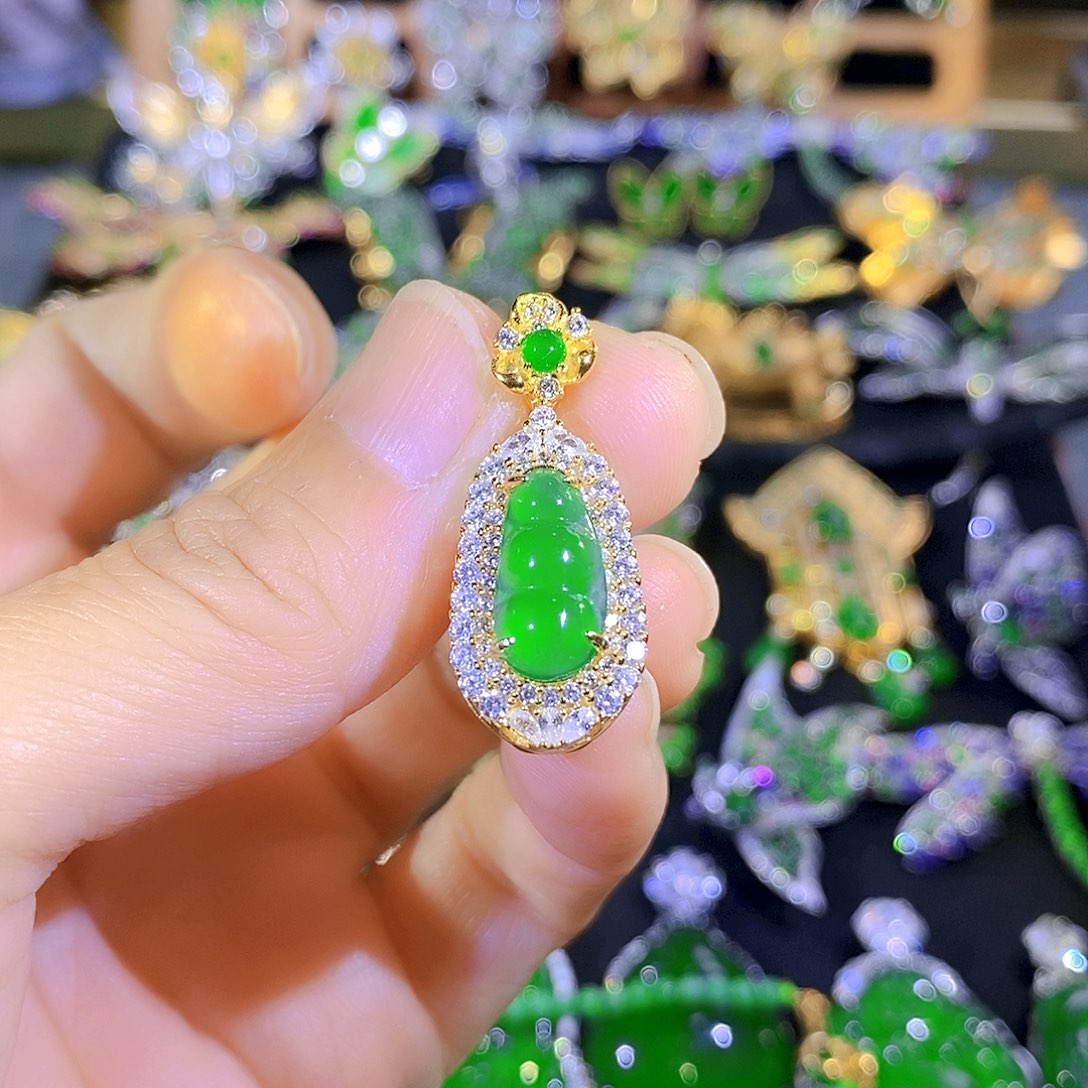 吊坠(不含链)银S925镶嵌翡翠