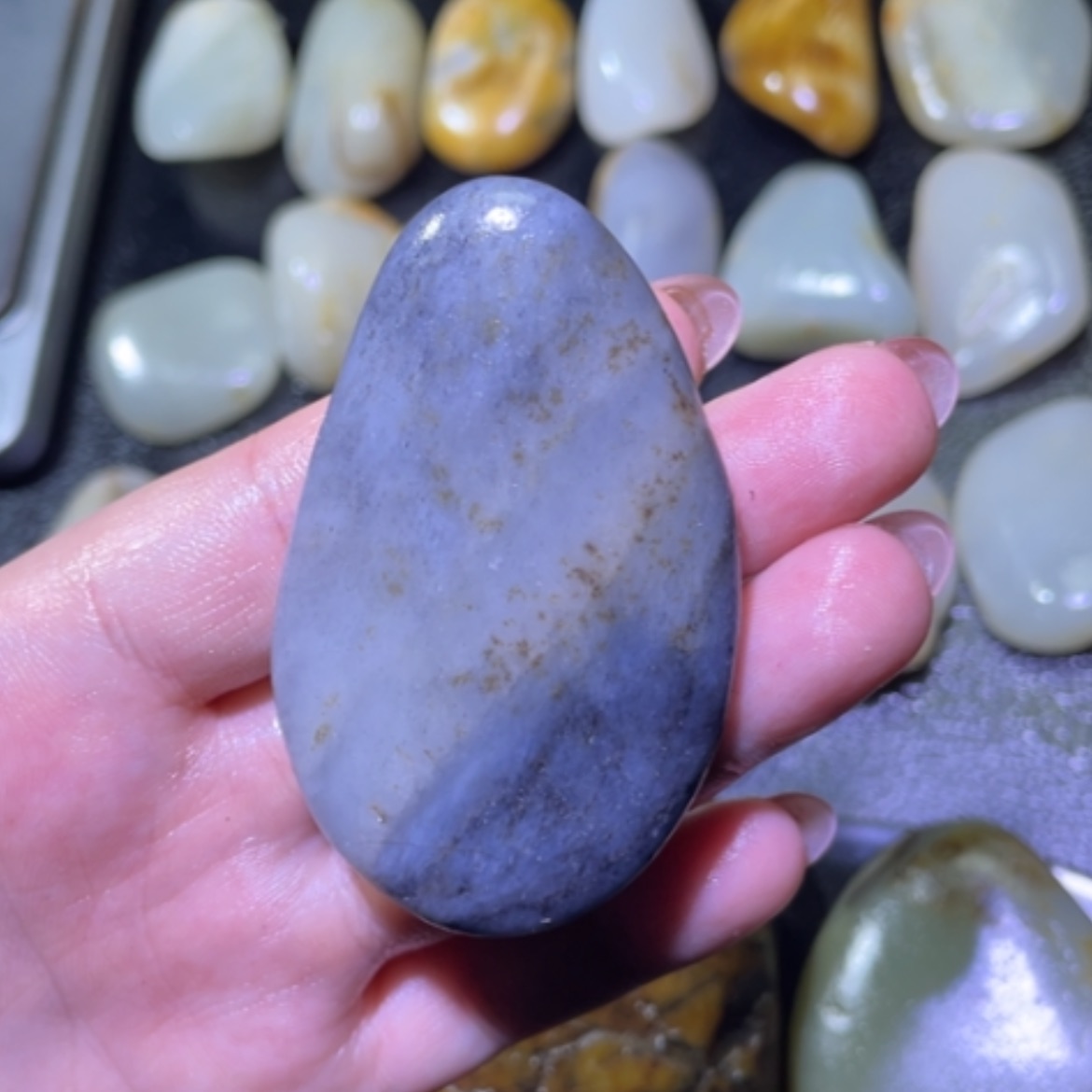 【闪购商品】颈饰未镶嵌和田玉名*