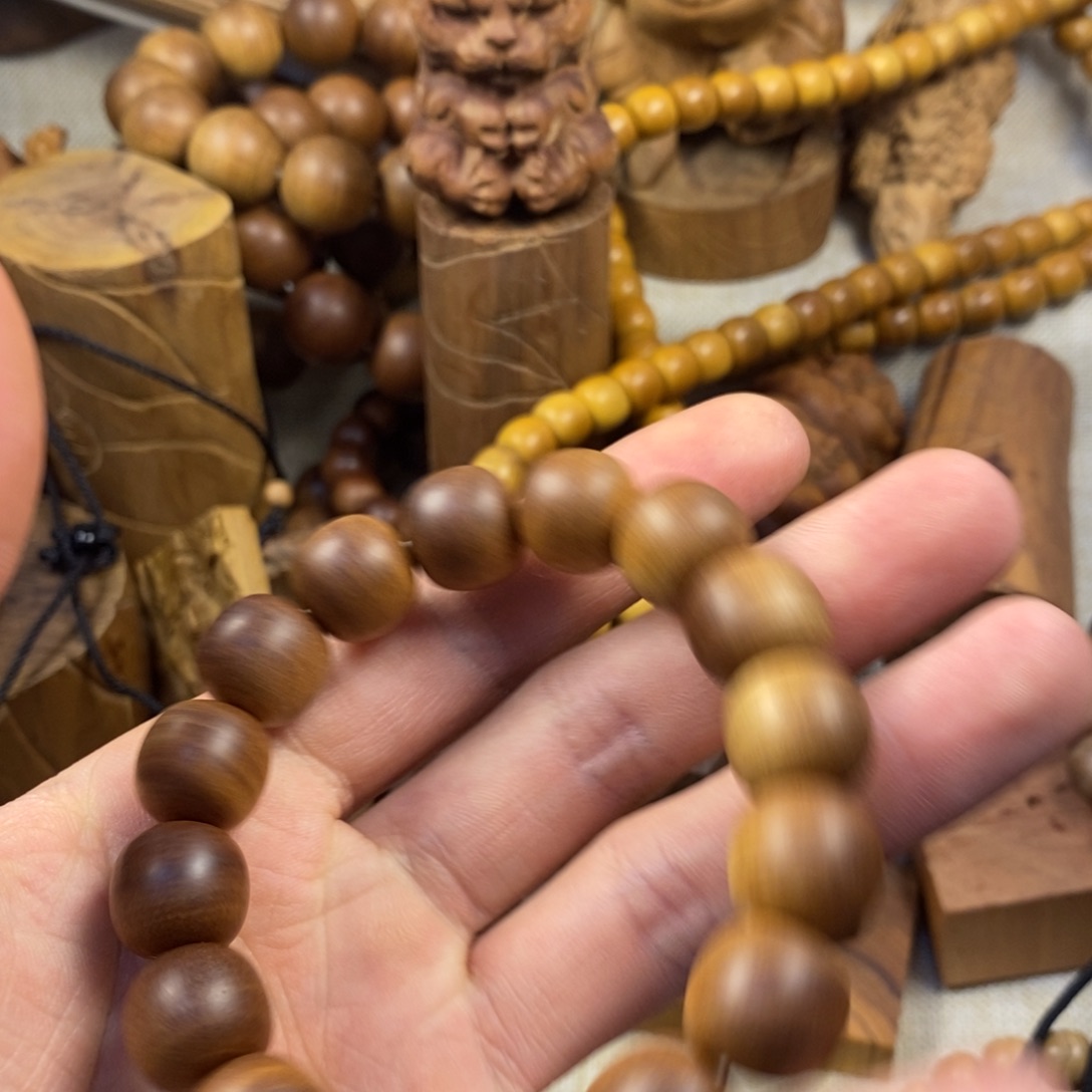 檀香木手串/手链老*奶香1314