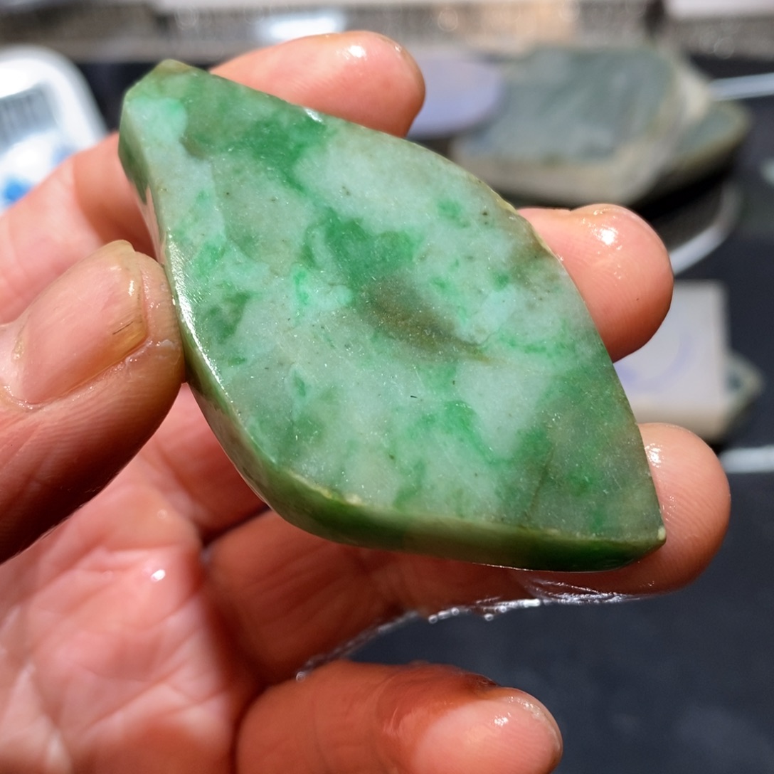 定制翡翠未镶嵌定制翡翠