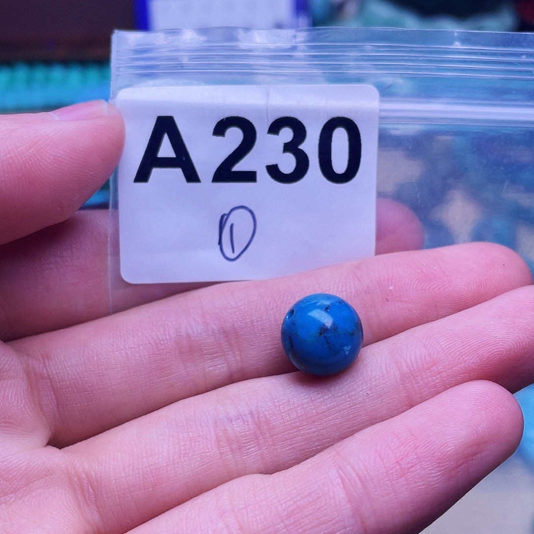 十堰原生态绿石头特色手工配饰