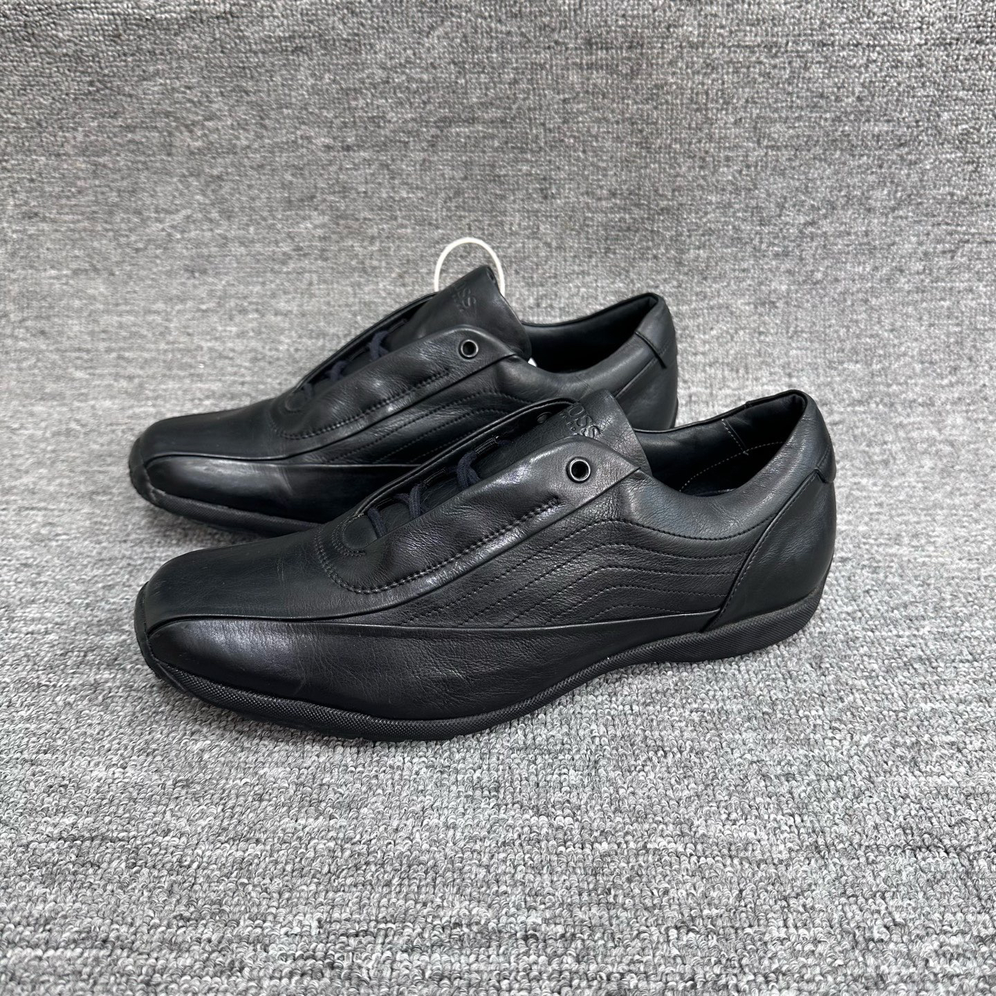 95新 HugoBoss/雨果博斯 42码boss雨果博斯黑色运动鞋休闲鞋很新 