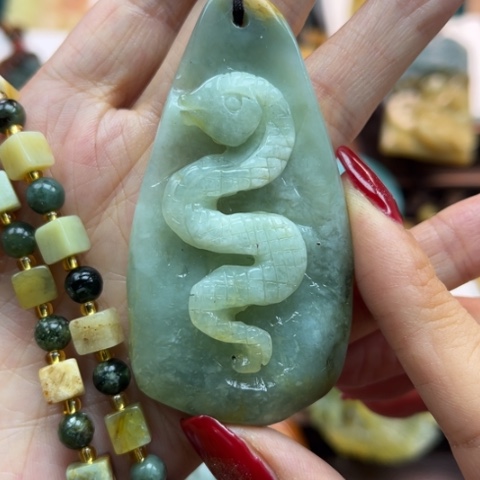 岫玉挂件未镶嵌挂件