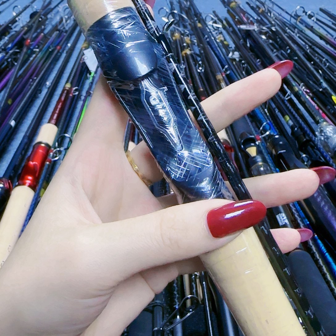 圣***僧3.8m碳素路亚黑坑野钓杆子