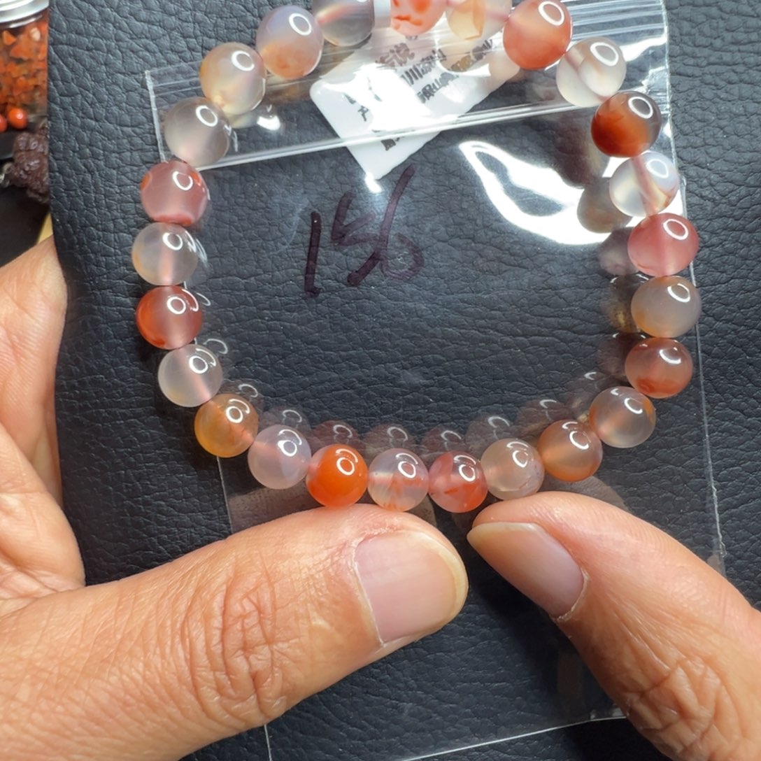 南红玛瑙未镶嵌手串156