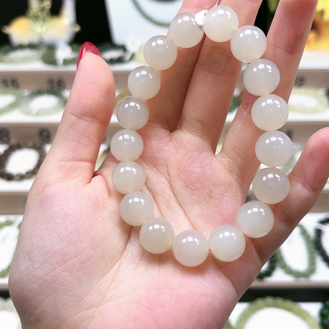 史***凉和田玉未镶嵌手链