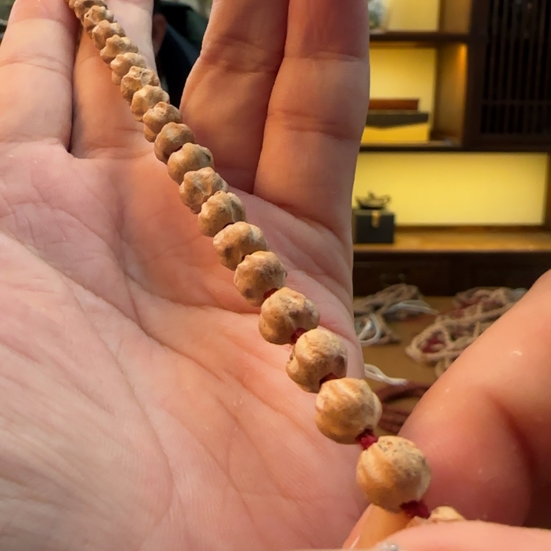 柏香籽/百香籽手串莲花6➕