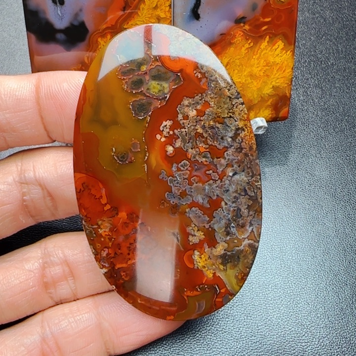 玛瑙/玉髓战国红未镶嵌逸*