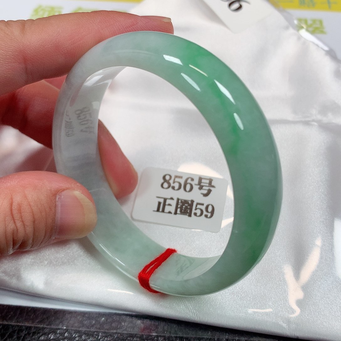 【闪购商品】未镶嵌手镯翡翠静***?定856号