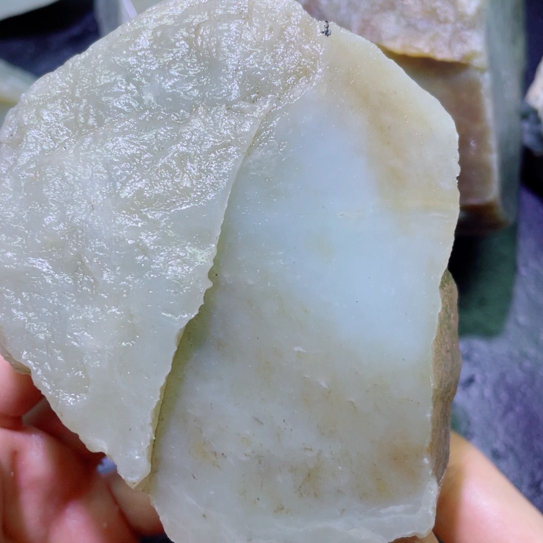 好***伴和田玉未镶嵌珠宝半成品