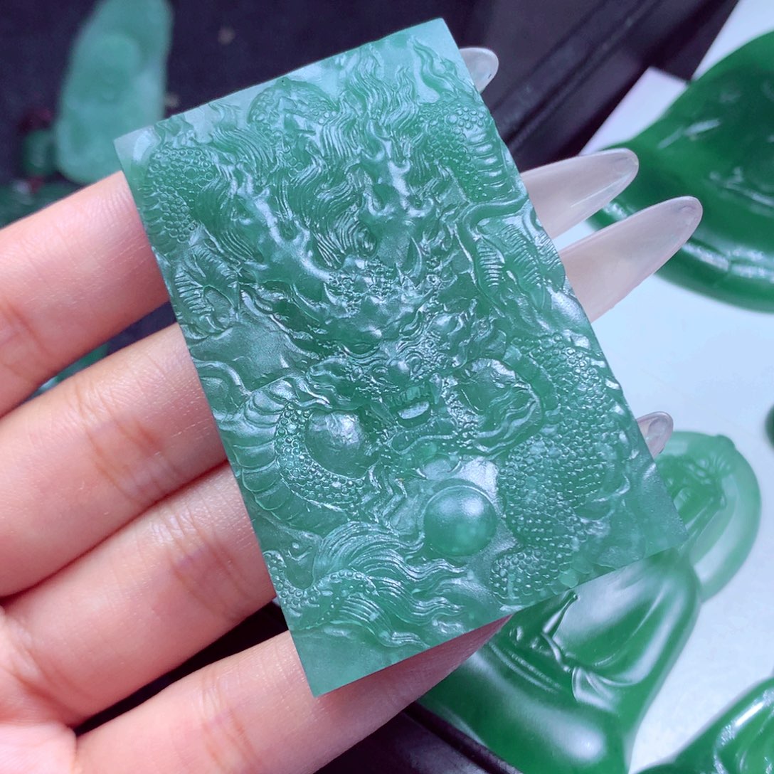 定制翡翠未镶嵌天然缅甸翡翠A货毛货挂件