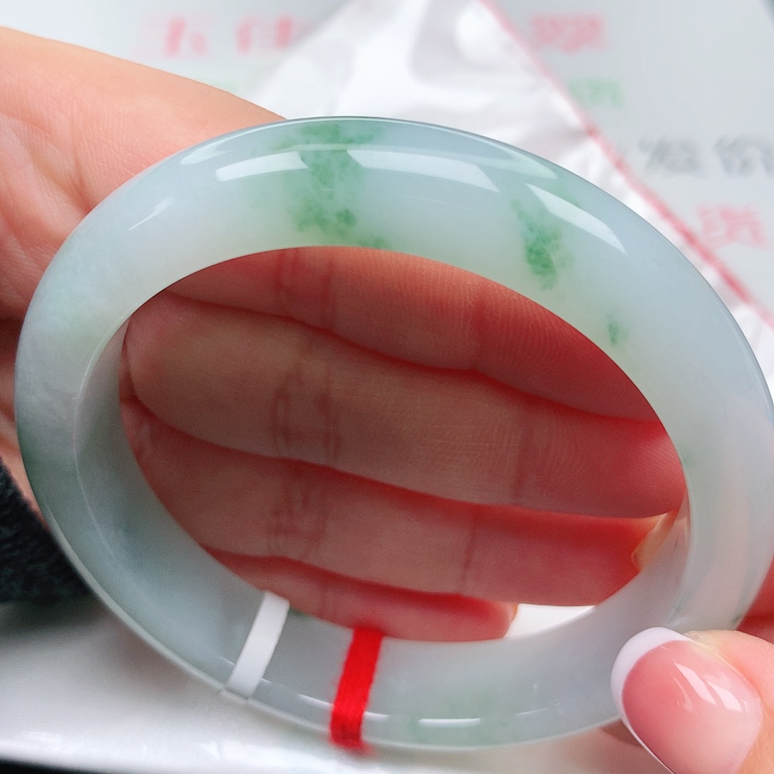 翡翠手镯未镶嵌冰胶绿花18