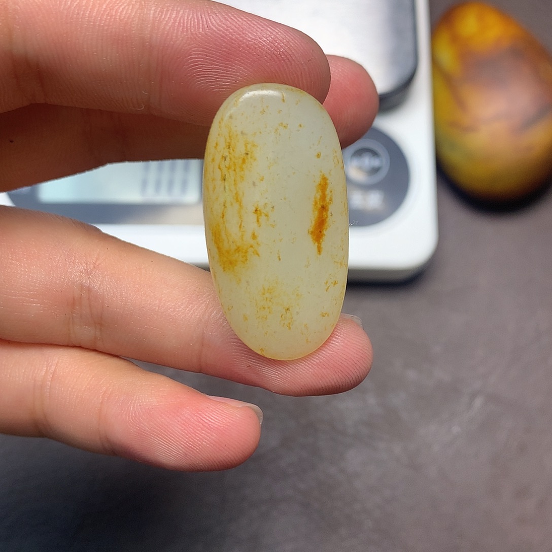 和田玉（糖玉）未镶嵌挂件