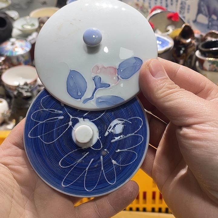 瓷片这样就不会让人觉得