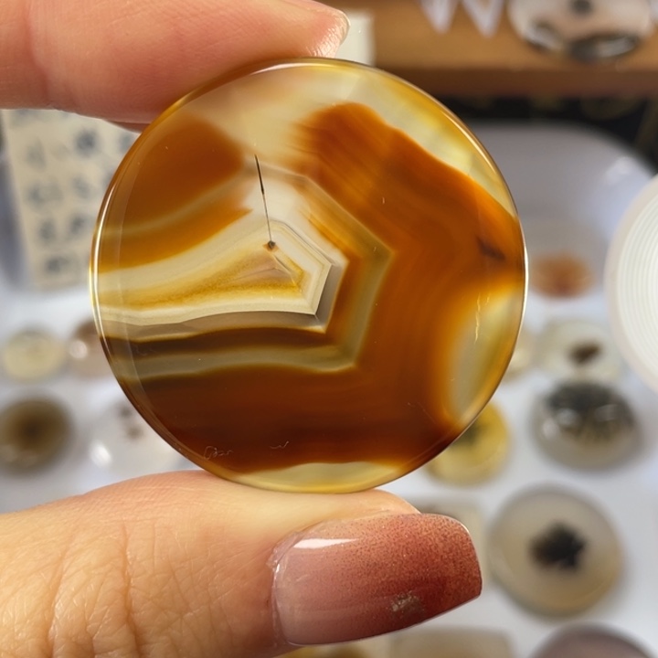 玛瑙/玉髓未镶嵌牌子