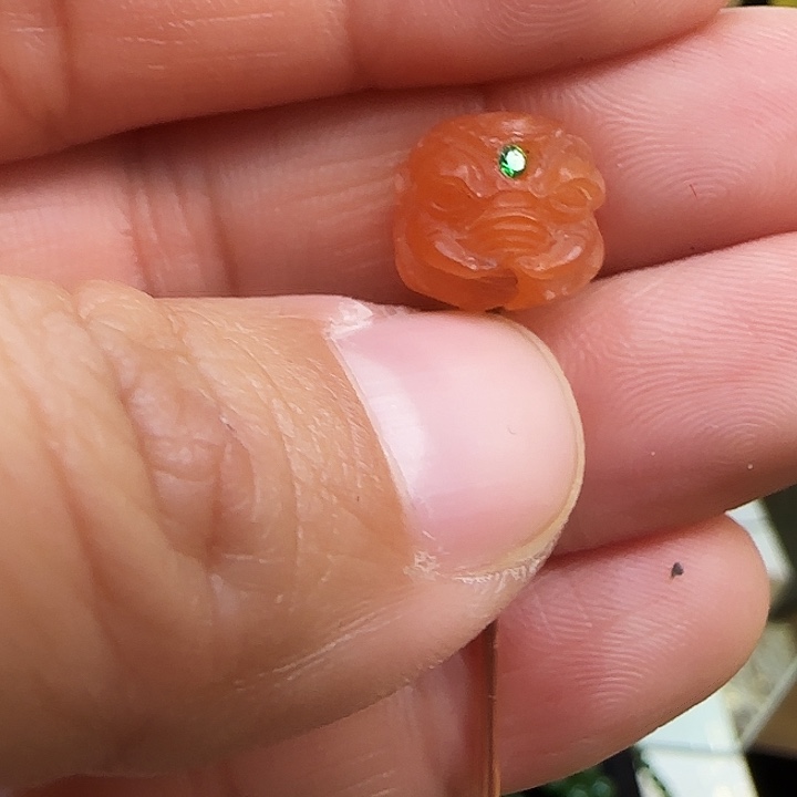 南红玛瑙合金颈饰南红天地孔老型珠