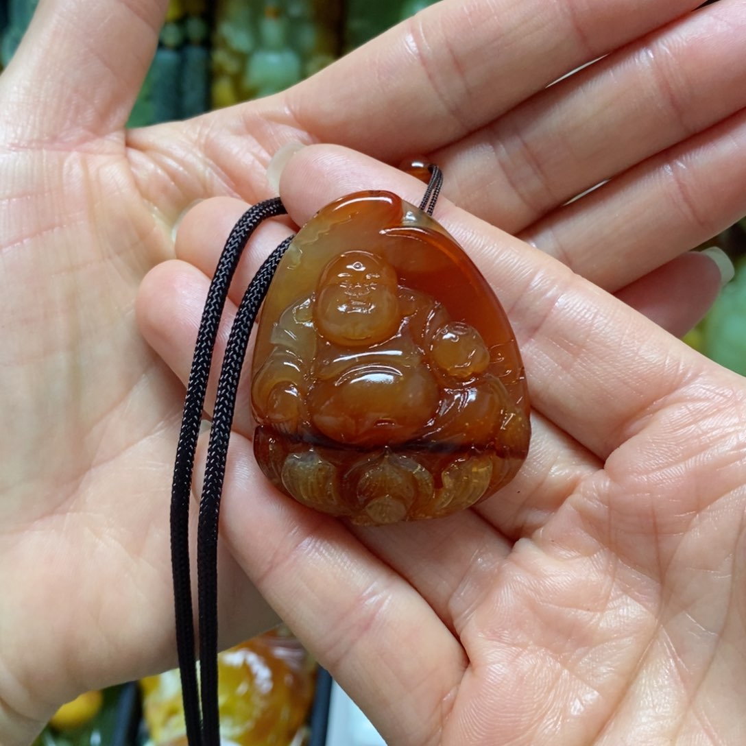 岫玉吊坠(赠链)未镶嵌山****啊