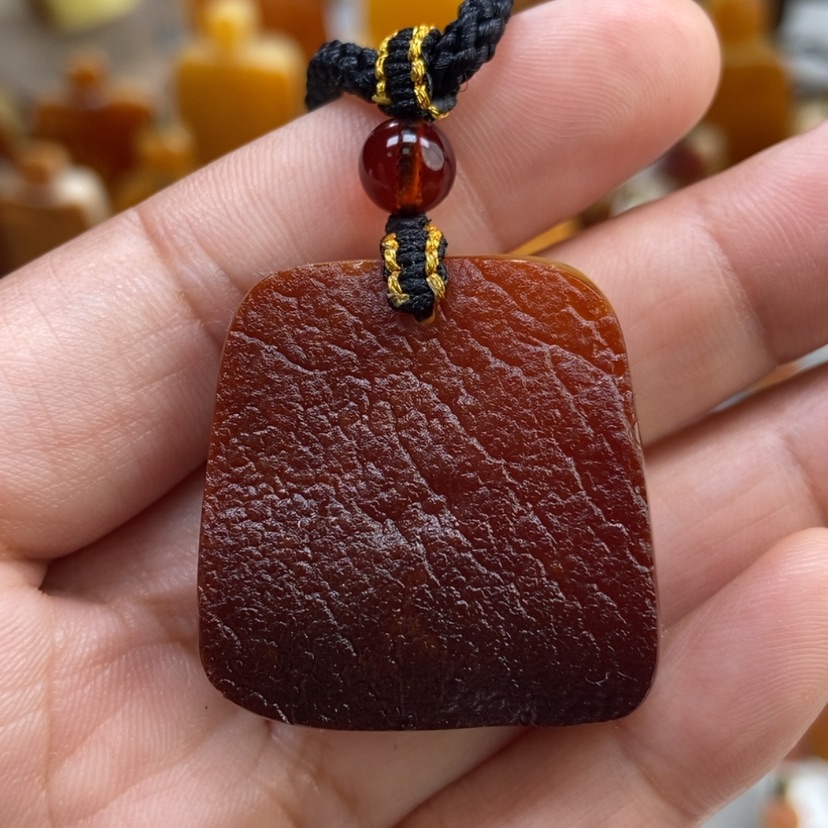 【闪购商品】琥珀颈饰未镶嵌