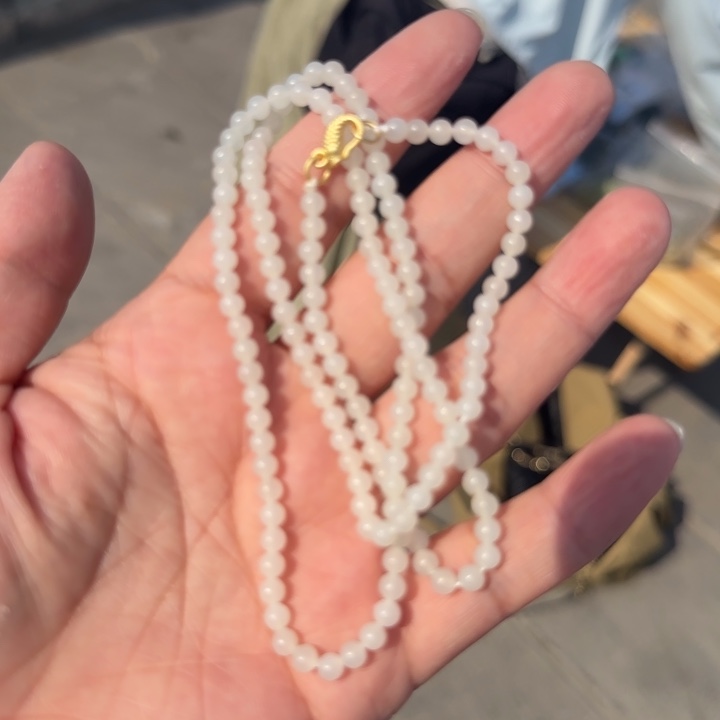 和田玉未镶嵌颈饰俄料白玉