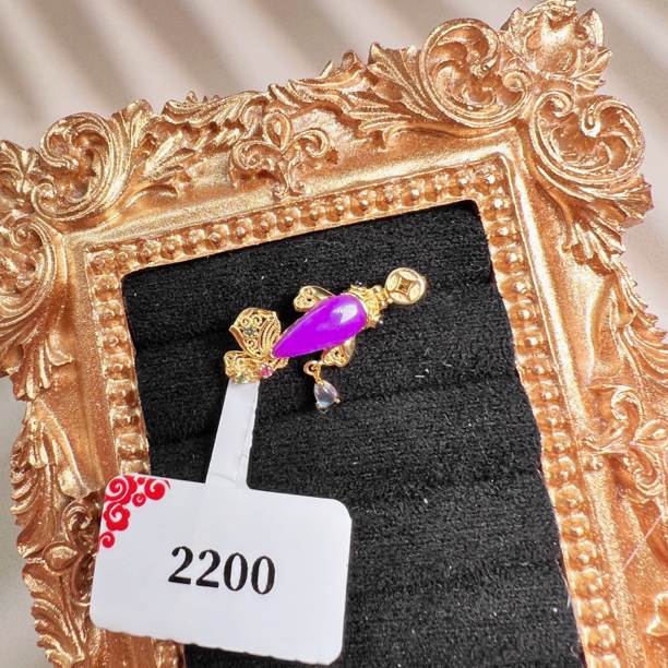 【薇薇推荐】18k金镶嵌果酱红舒俱来吊坠23mm*9mm*3mm/S1017401