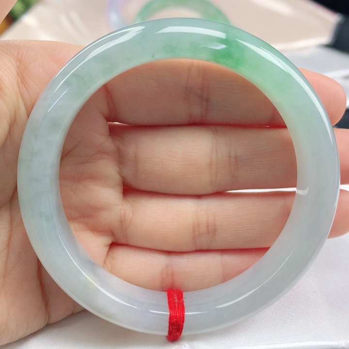 翡翠手镯未镶嵌半山半水57