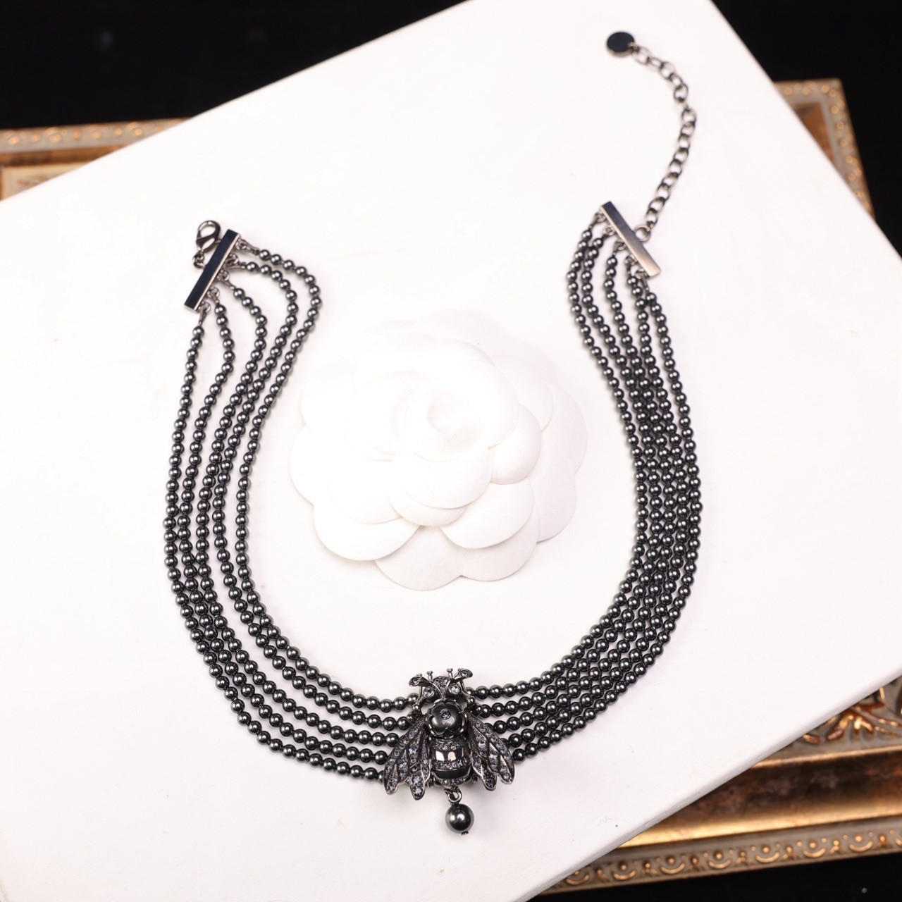 95新 DIOR/迪奥 柚礼中古/迪奥小蜜蜂多层灰珠项链lz512235