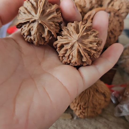 文玩核桃吊坠37三楞