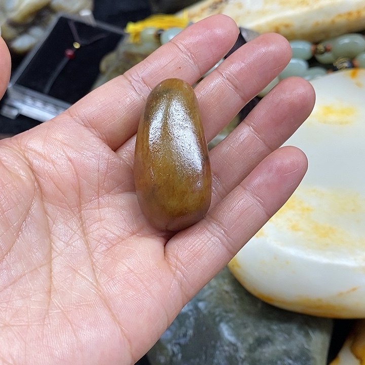 和田玉（糖玉）未镶嵌挂件