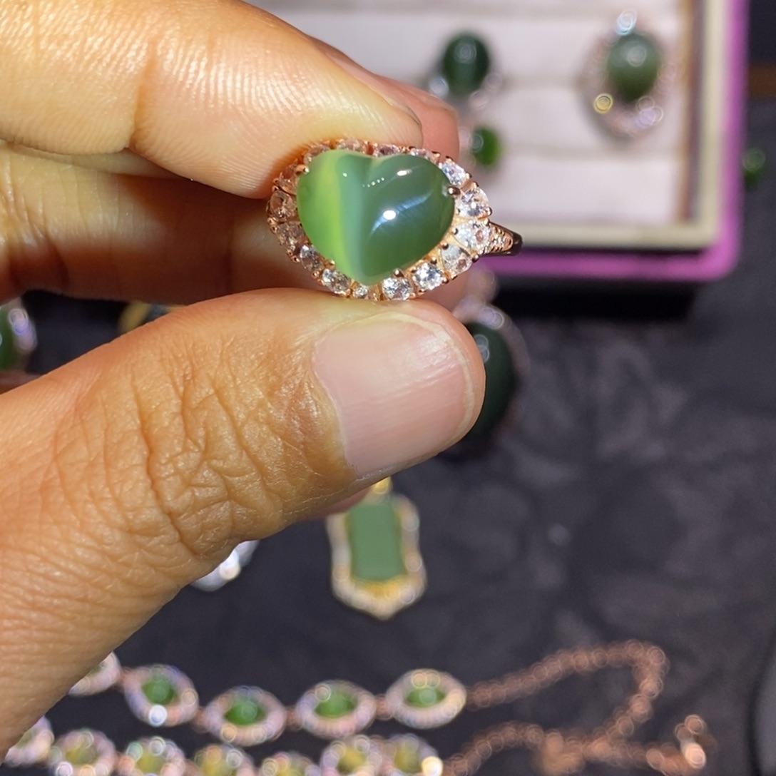 和田玉（碧玉）颈饰银S925镶嵌