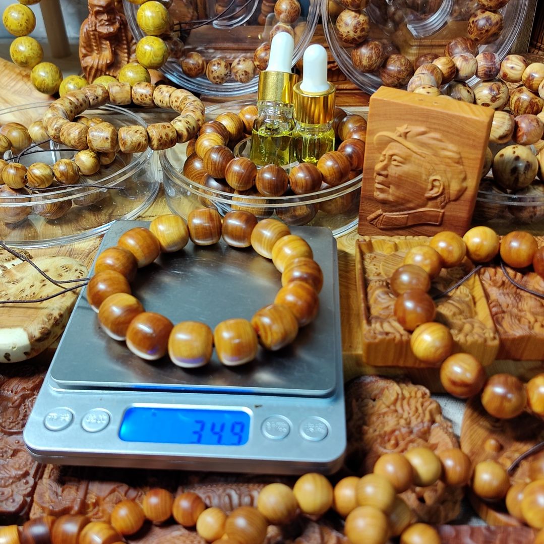 舍**舍太行崖柏手工艺品