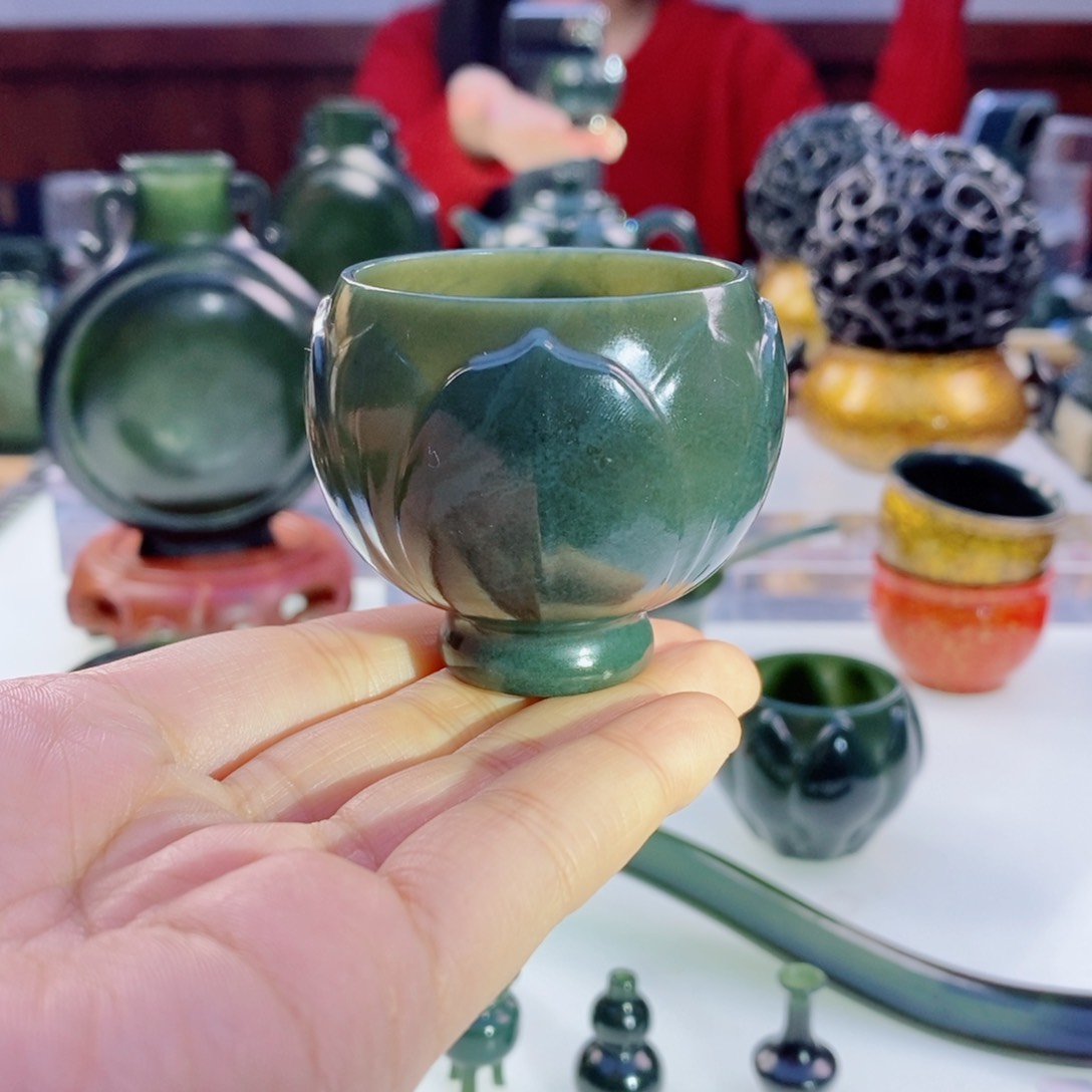 和田玉（青玉）挂件未镶嵌