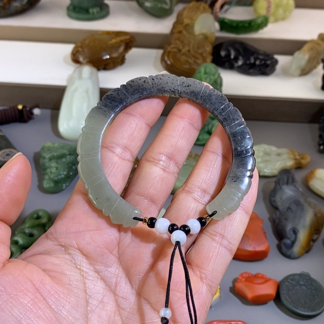 和田玉颈饰未镶嵌长*