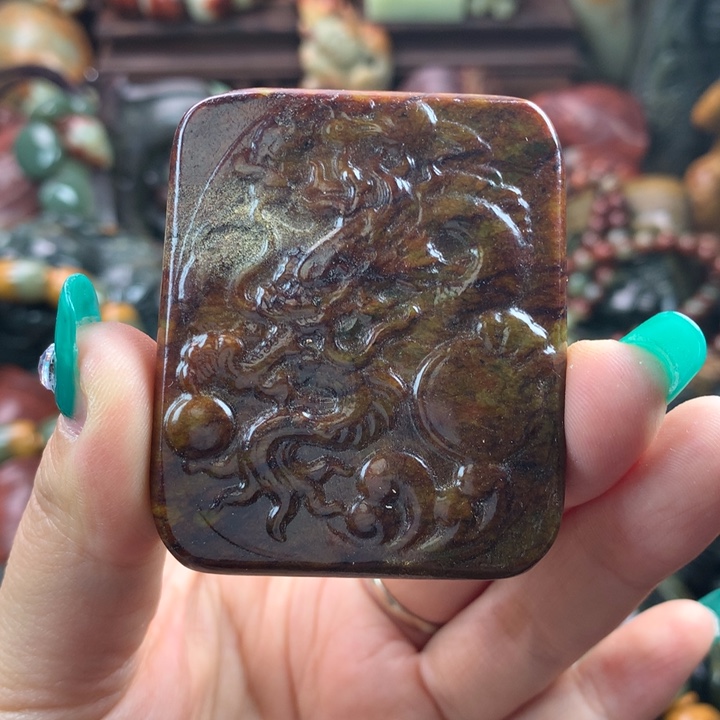 岫岩河磨玉（透闪石质玉）把件未镶嵌