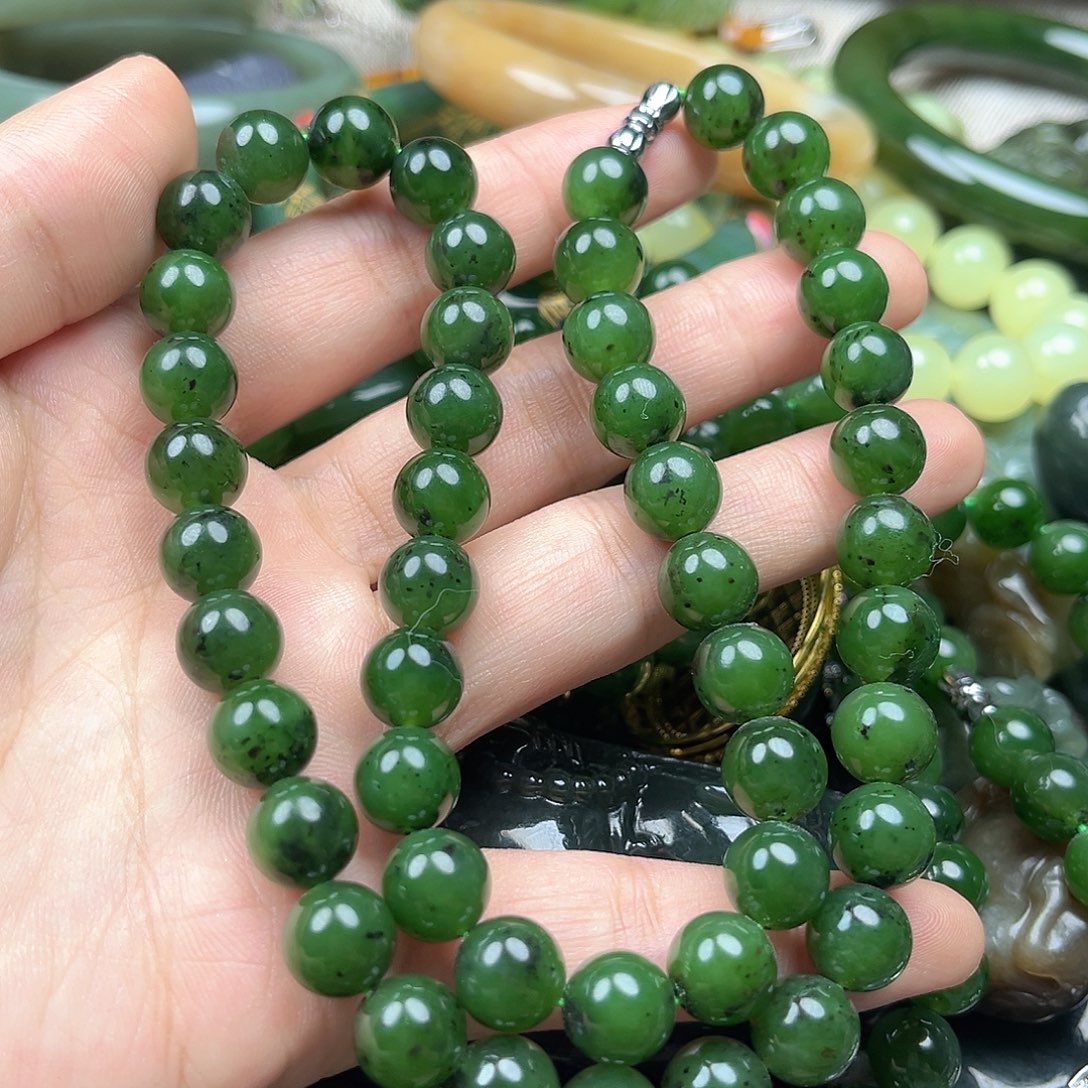 和田玉（碧玉）未镶嵌颈饰