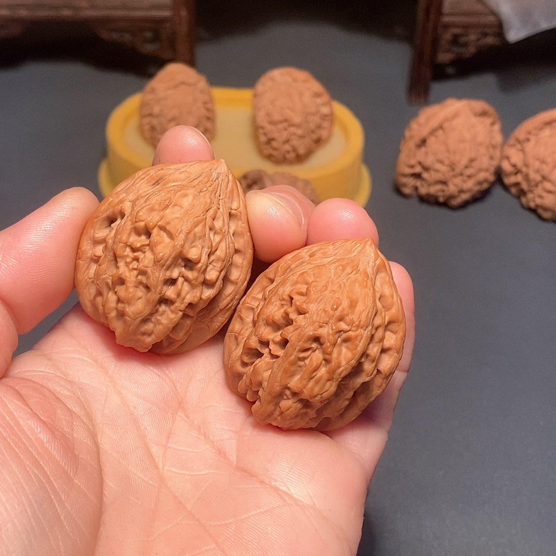 吊坠文玩核桃大沽石手捻34尺有修